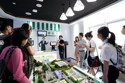 促發(fā)展拉高線(xiàn) 保安全守底線(xiàn) 江西市場(chǎng)監(jiān)管助力家政服務(wù)提質(zhì)增效